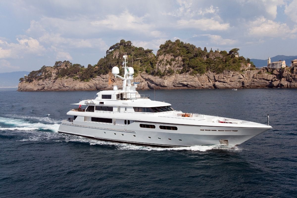 elena super yacht