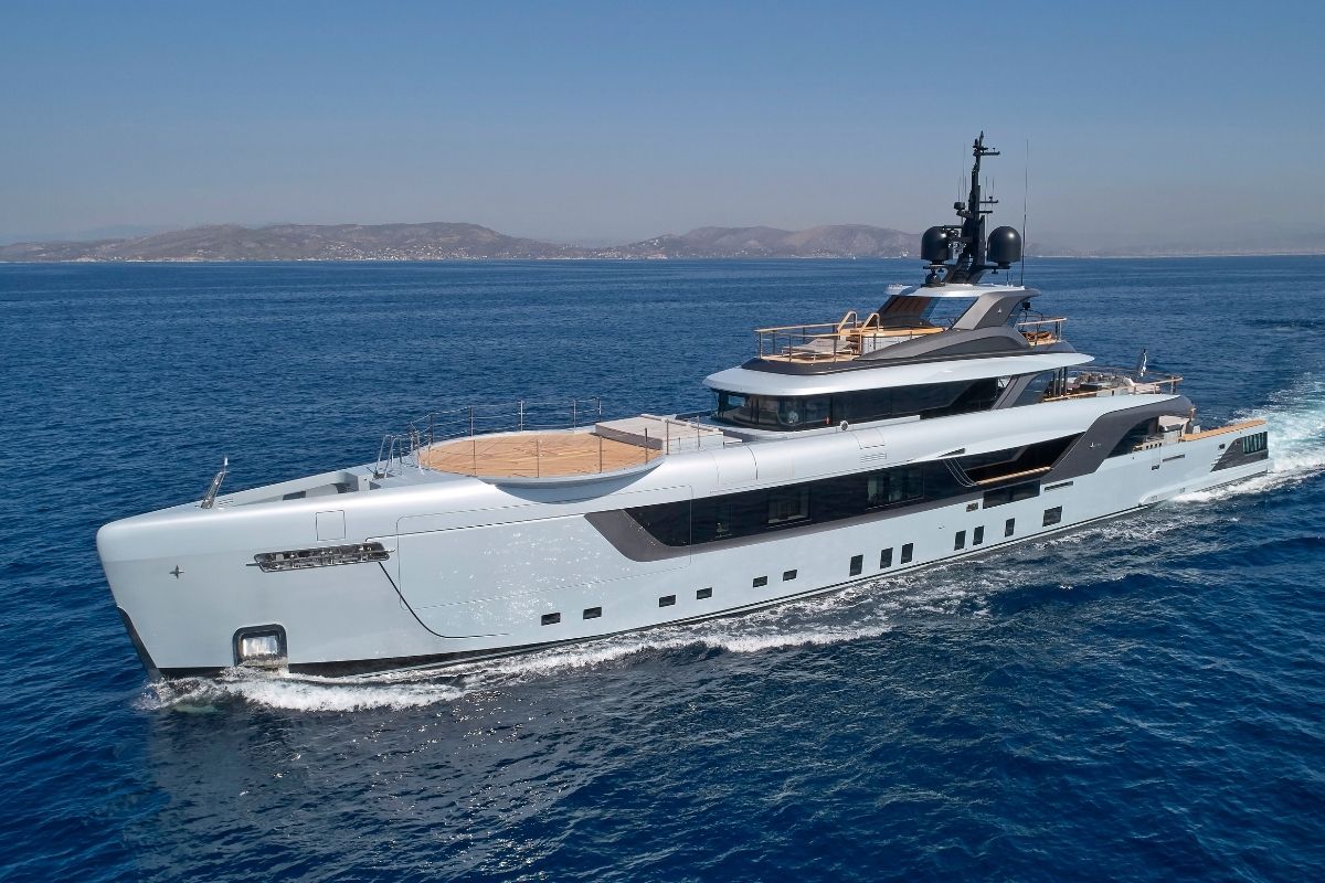 MY Geco 1200x800 Superyacht Stories