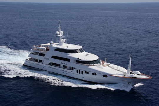 MY Keri Lee - Superyacht Profiles 9