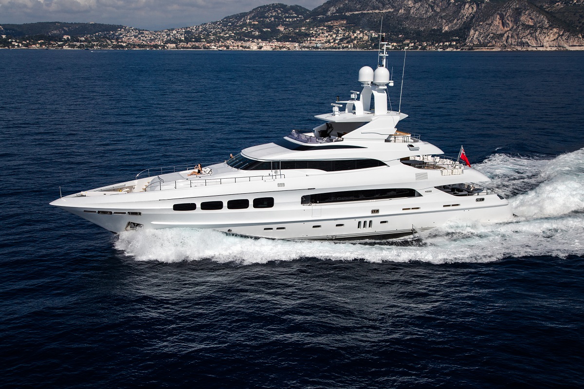 MY Manifiq 2 Superyacht Profiles