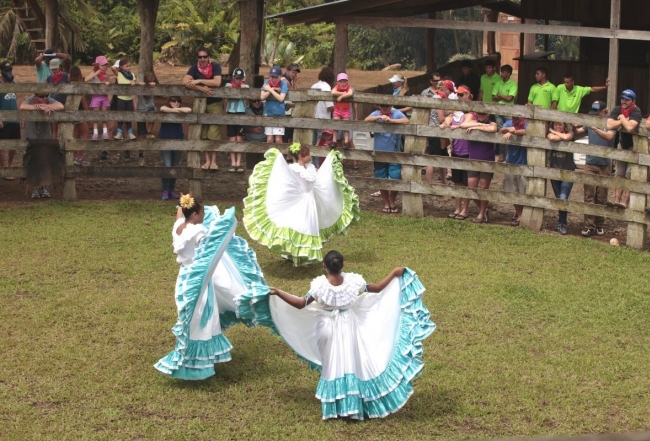 Costa Rica Dancing